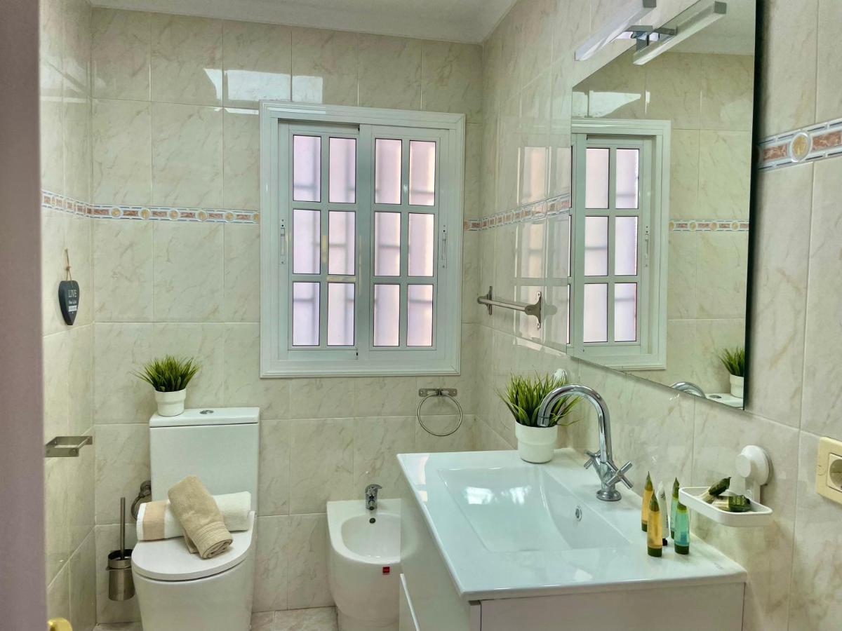 Las Brisas Penthouse By Sunhousescanarias Лас-Пальмас-де-Гран-Канария Экстерьер фото