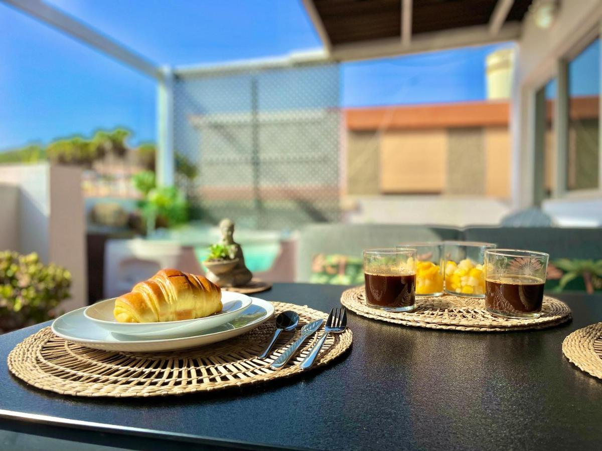 Las Brisas Penthouse By Sunhousescanarias Лас-Пальмас-де-Гран-Канария Экстерьер фото